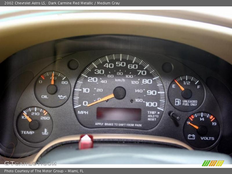 Dark Carmine Red Metallic / Medium Gray 2002 Chevrolet Astro LS