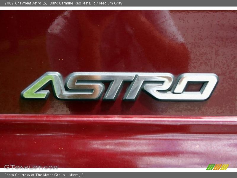 Dark Carmine Red Metallic / Medium Gray 2002 Chevrolet Astro LS