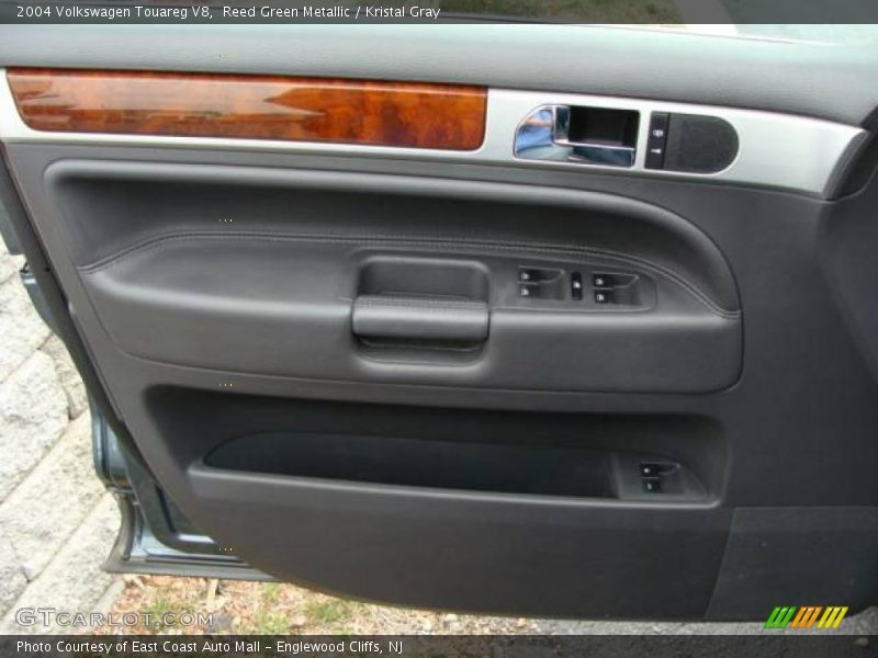 Reed Green Metallic / Kristal Gray 2004 Volkswagen Touareg V8