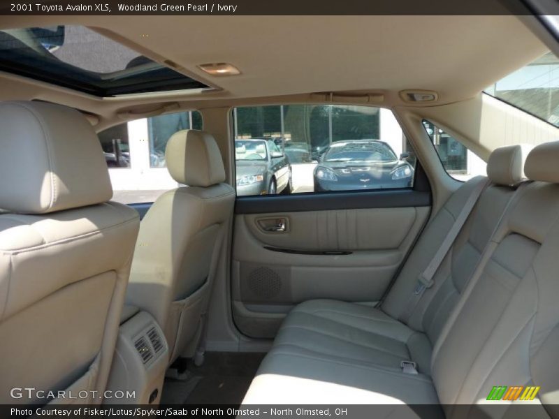 Woodland Green Pearl / Ivory 2001 Toyota Avalon XLS