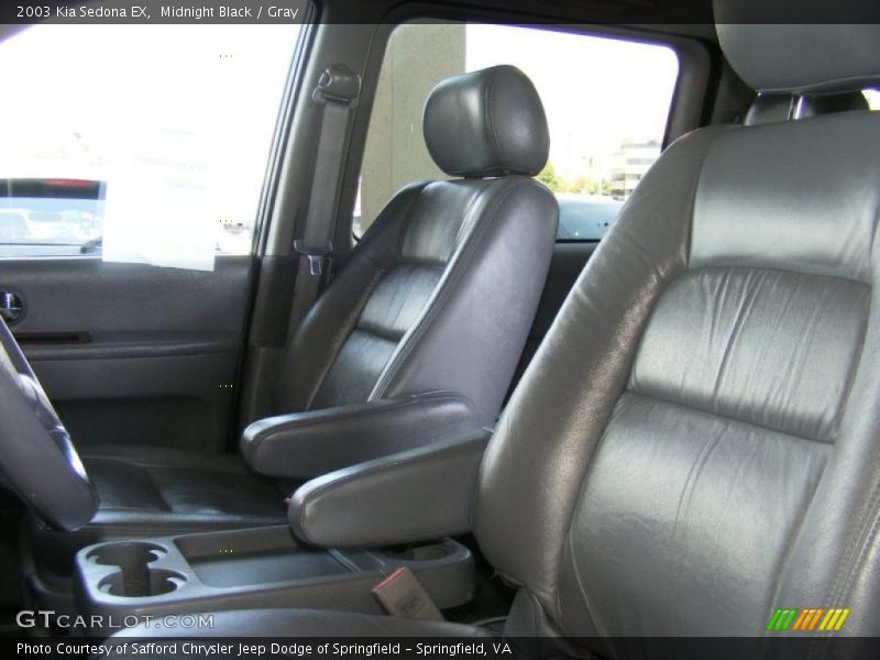Midnight Black / Gray 2003 Kia Sedona EX