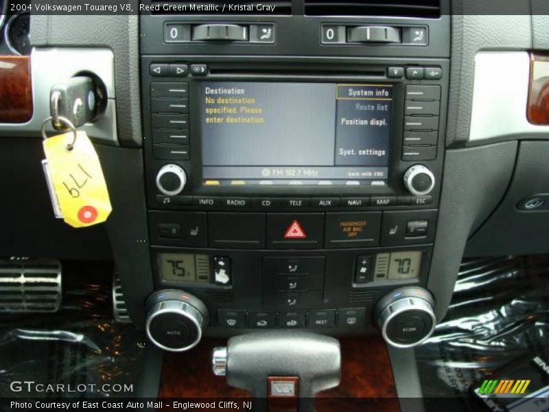 Reed Green Metallic / Kristal Gray 2004 Volkswagen Touareg V8