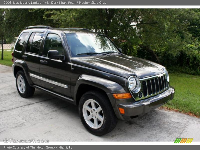 Dark Khaki Pearl / Medium Slate Gray 2005 Jeep Liberty Limited 4x4