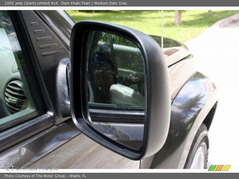 Dark Khaki Pearl / Medium Slate Gray 2005 Jeep Liberty Limited 4x4