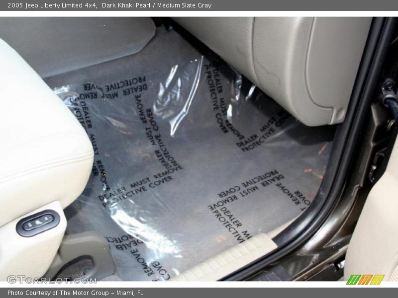 Dark Khaki Pearl / Medium Slate Gray 2005 Jeep Liberty Limited 4x4