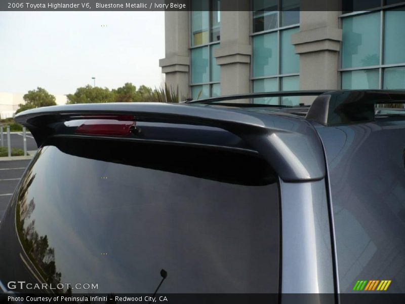 Bluestone Metallic / Ivory Beige 2006 Toyota Highlander V6