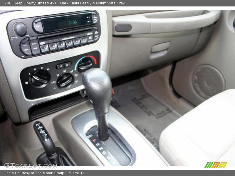 Dark Khaki Pearl / Medium Slate Gray 2005 Jeep Liberty Limited 4x4