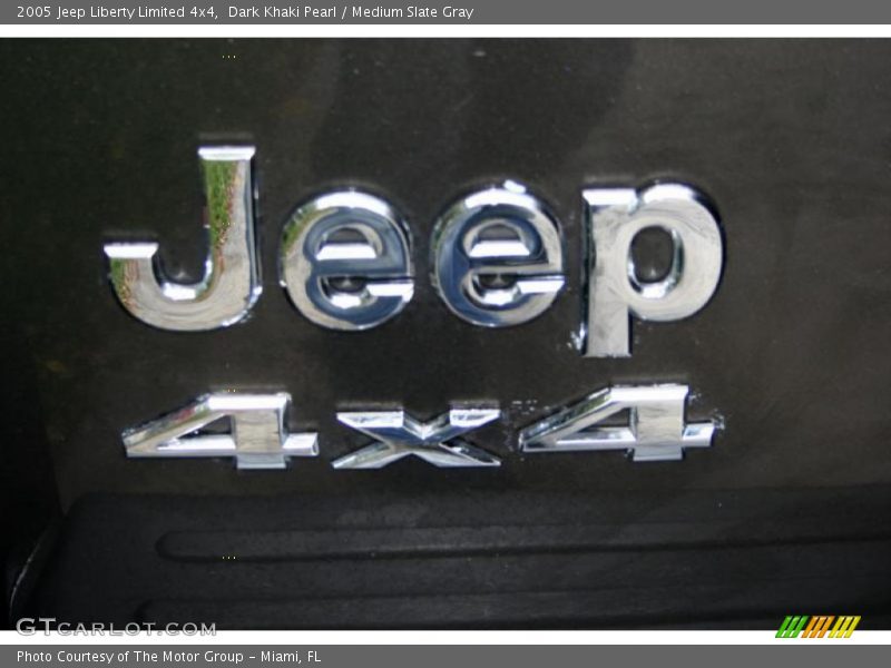 Dark Khaki Pearl / Medium Slate Gray 2005 Jeep Liberty Limited 4x4