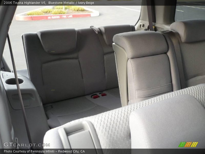 Bluestone Metallic / Ivory Beige 2006 Toyota Highlander V6