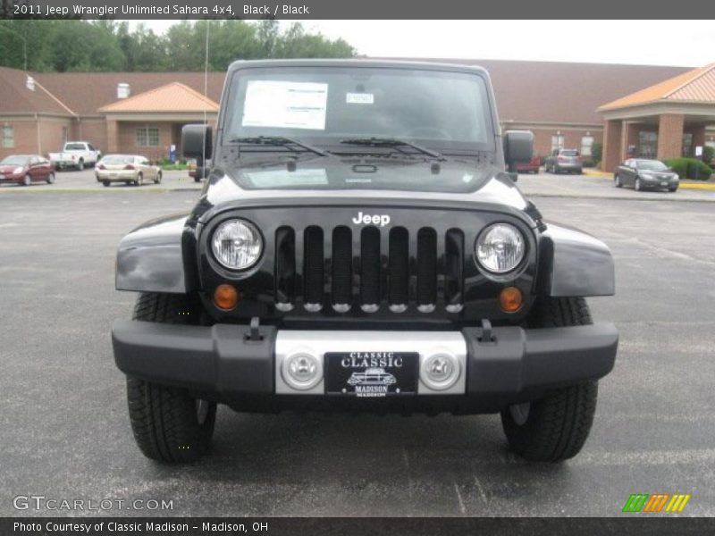 Black / Black 2011 Jeep Wrangler Unlimited Sahara 4x4