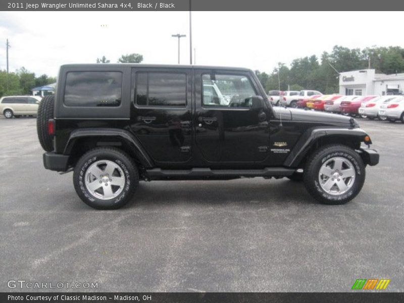 Black / Black 2011 Jeep Wrangler Unlimited Sahara 4x4