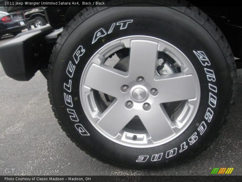 Black / Black 2011 Jeep Wrangler Unlimited Sahara 4x4
