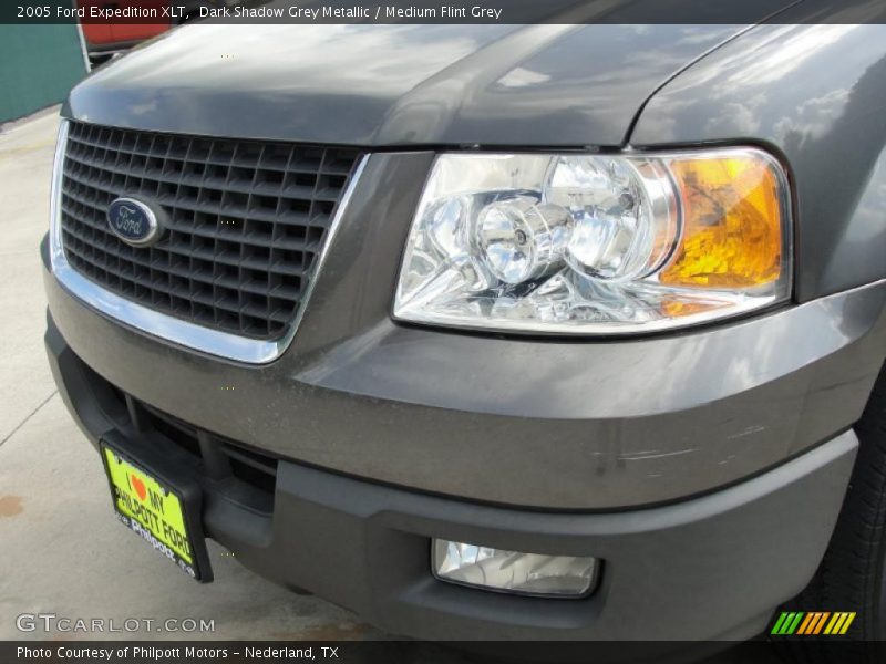 Dark Shadow Grey Metallic / Medium Flint Grey 2005 Ford Expedition XLT