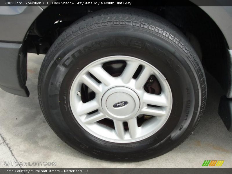 Dark Shadow Grey Metallic / Medium Flint Grey 2005 Ford Expedition XLT