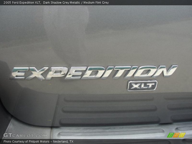 Dark Shadow Grey Metallic / Medium Flint Grey 2005 Ford Expedition XLT