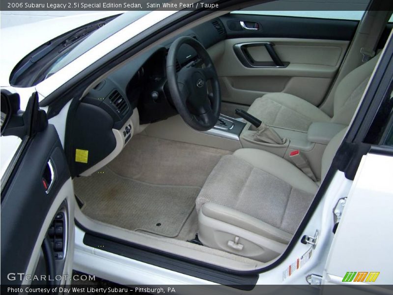 Satin White Pearl / Taupe 2006 Subaru Legacy 2.5i Special Edition Sedan