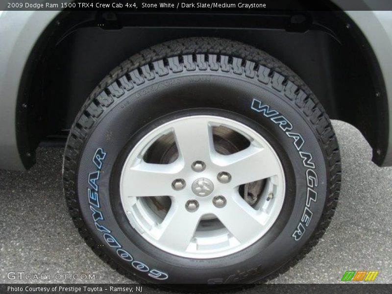 Stone White / Dark Slate/Medium Graystone 2009 Dodge Ram 1500 TRX4 Crew Cab 4x4