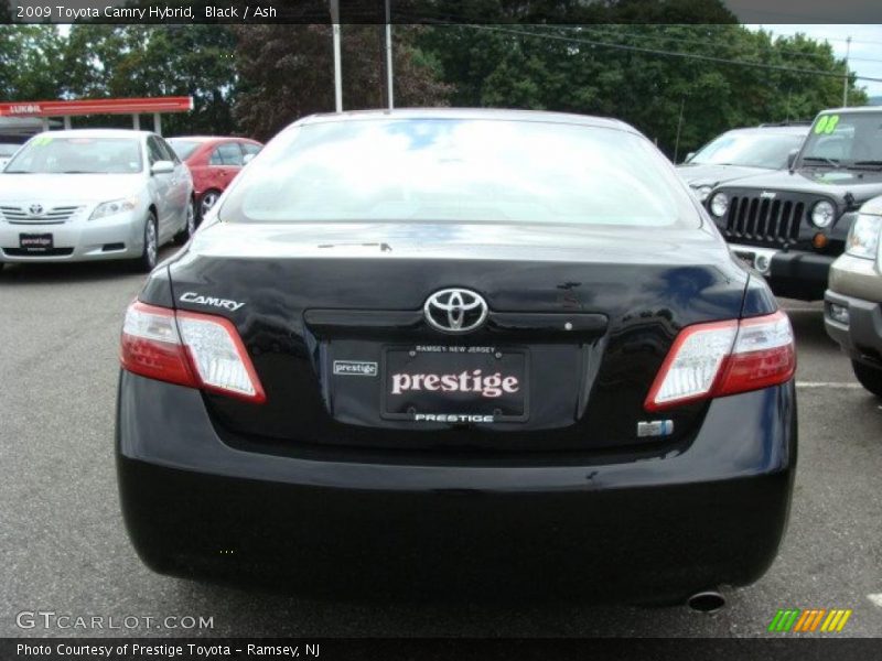 Black / Ash 2009 Toyota Camry Hybrid
