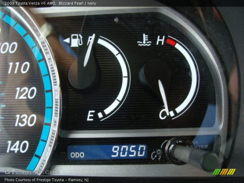 Blizzard Pearl / Ivory 2009 Toyota Venza V6 AWD