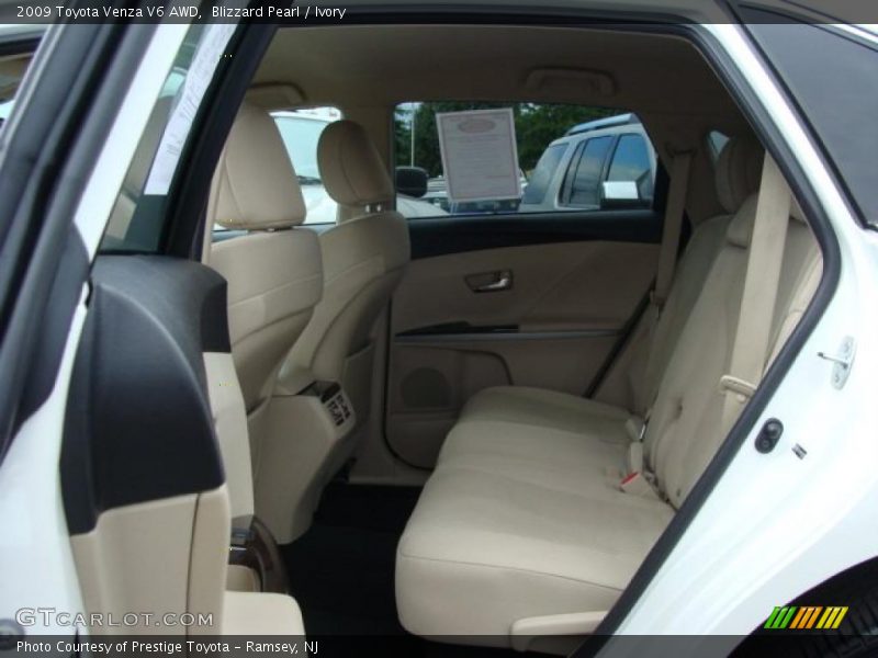 Blizzard Pearl / Ivory 2009 Toyota Venza V6 AWD