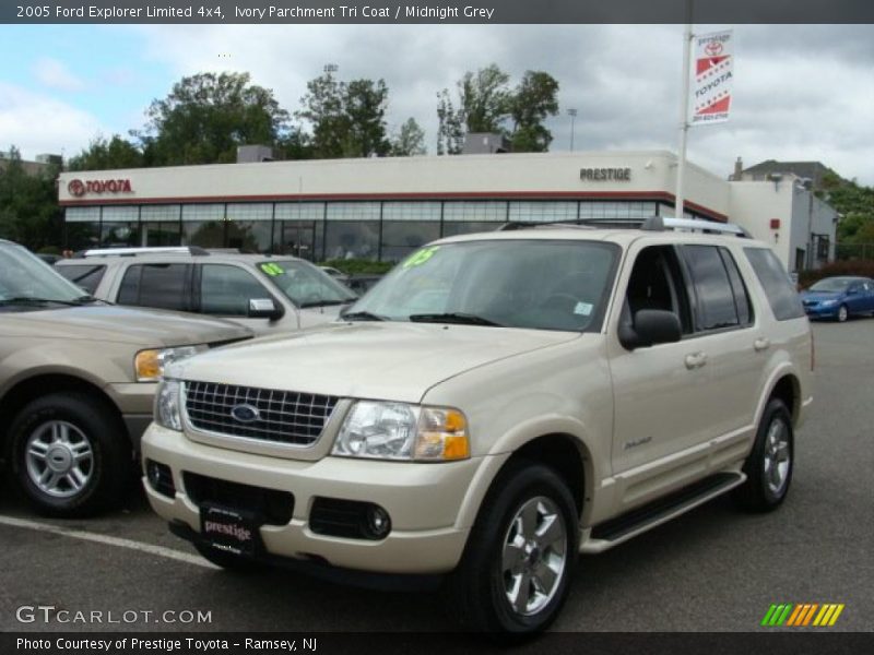 Ivory Parchment Tri Coat / Midnight Grey 2005 Ford Explorer Limited 4x4