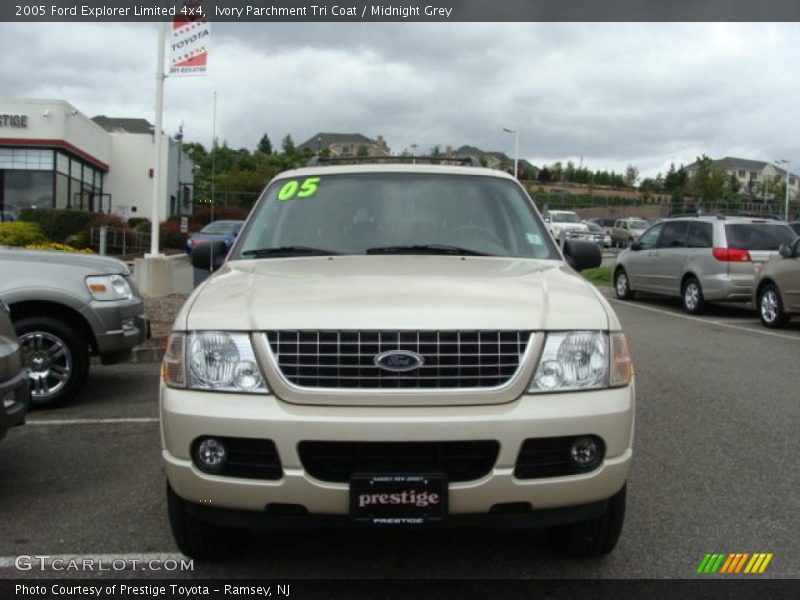 Ivory Parchment Tri Coat / Midnight Grey 2005 Ford Explorer Limited 4x4