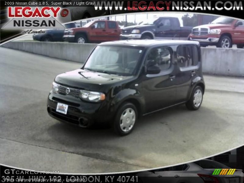 Super Black / Light Gray 2009 Nissan Cube 1.8 S