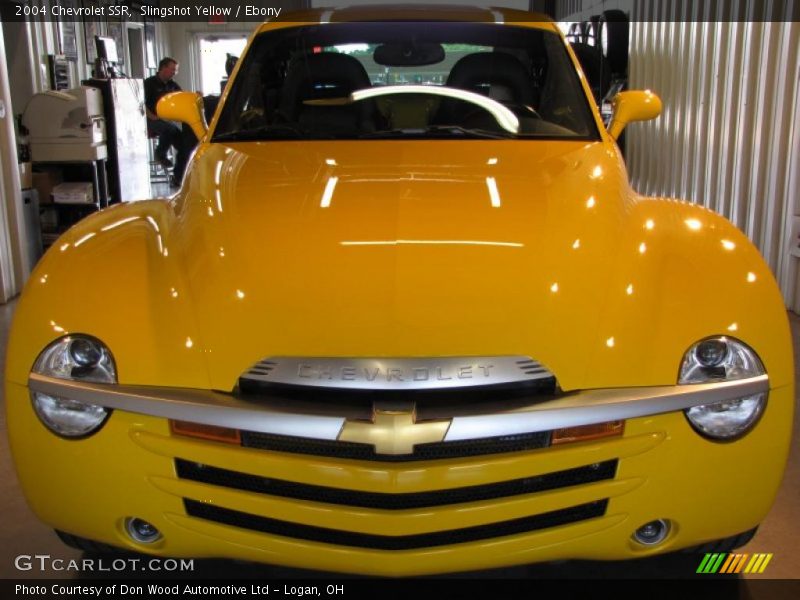 Slingshot Yellow / Ebony 2004 Chevrolet SSR