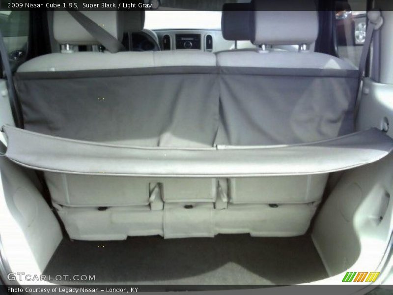 Super Black / Light Gray 2009 Nissan Cube 1.8 S