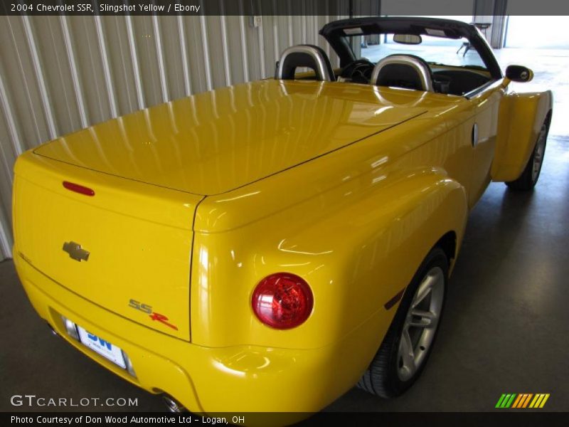 Slingshot Yellow / Ebony 2004 Chevrolet SSR