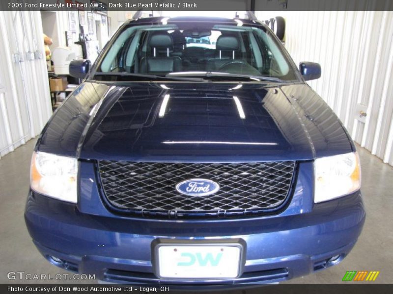 Dark Blue Pearl Metallic / Black 2005 Ford Freestyle Limited AWD