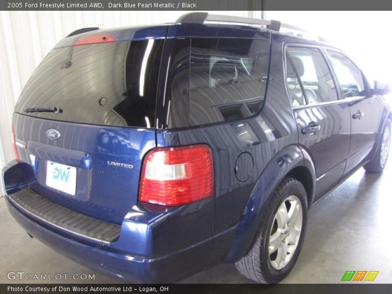 Dark Blue Pearl Metallic / Black 2005 Ford Freestyle Limited AWD
