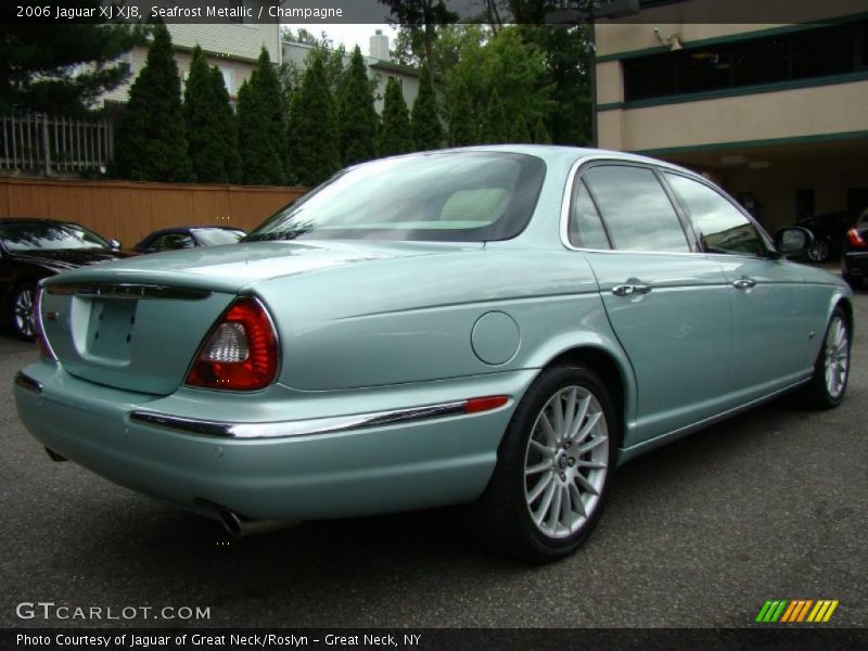 Seafrost Metallic / Champagne 2006 Jaguar XJ XJ8