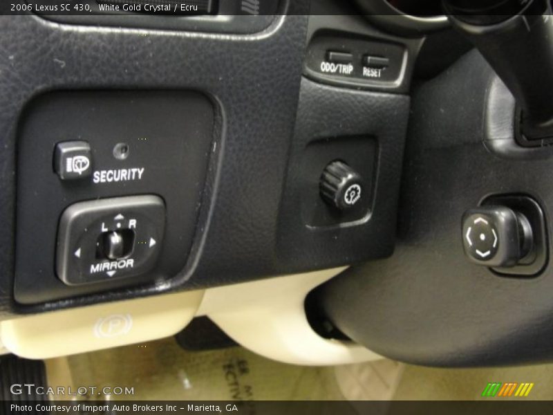 White Gold Crystal / Ecru 2006 Lexus SC 430