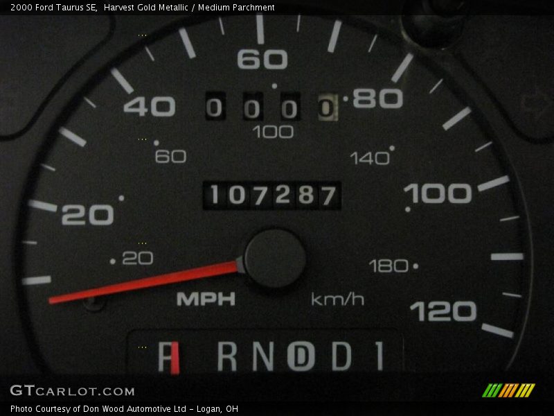 Harvest Gold Metallic / Medium Parchment 2000 Ford Taurus SE