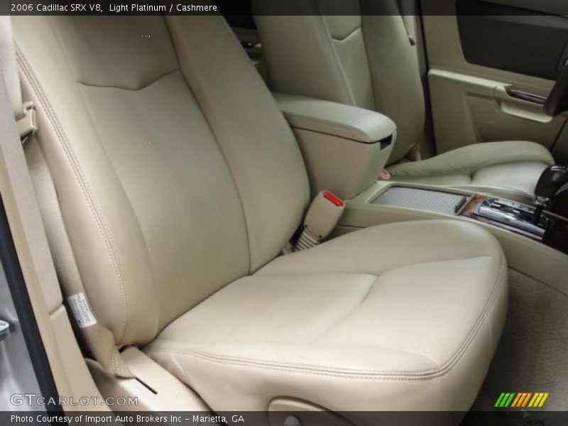 Light Platinum / Cashmere 2006 Cadillac SRX V8