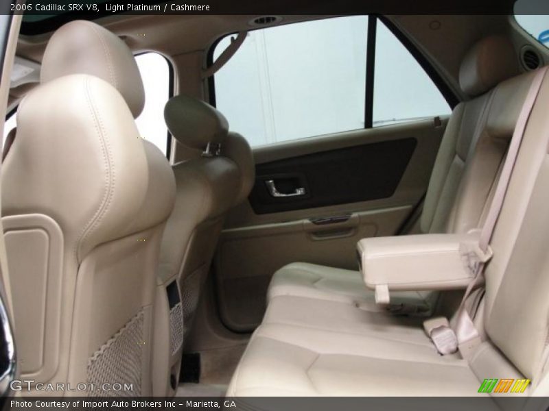 Light Platinum / Cashmere 2006 Cadillac SRX V8