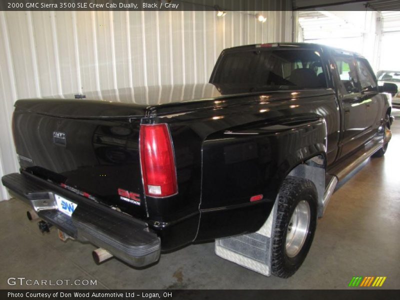 Black / Gray 2000 GMC Sierra 3500 SLE Crew Cab Dually