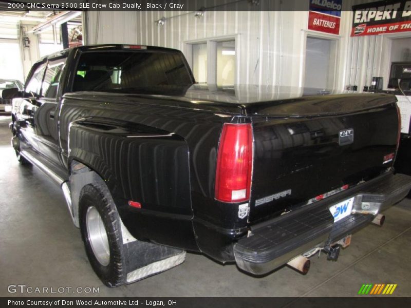 Black / Gray 2000 GMC Sierra 3500 SLE Crew Cab Dually