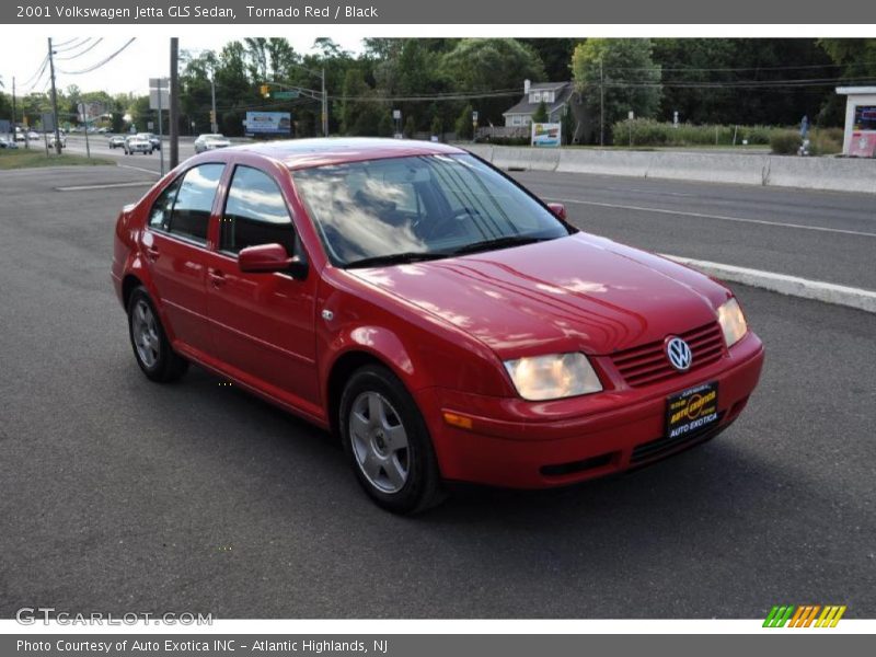 Tornado Red / Black 2001 Volkswagen Jetta GLS Sedan