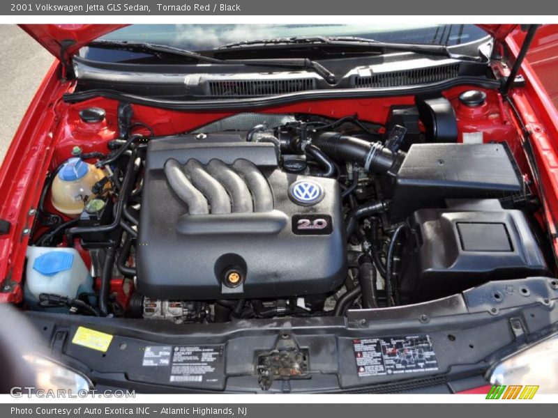Tornado Red / Black 2001 Volkswagen Jetta GLS Sedan