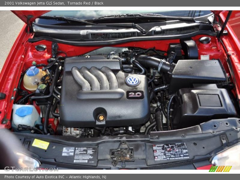 Tornado Red / Black 2001 Volkswagen Jetta GLS Sedan