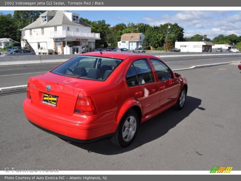 Tornado Red / Black 2001 Volkswagen Jetta GLS Sedan