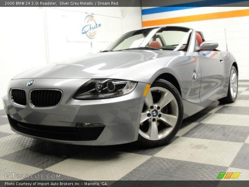 Silver Grey Metallic / Dream Red 2006 BMW Z4 3.0i Roadster