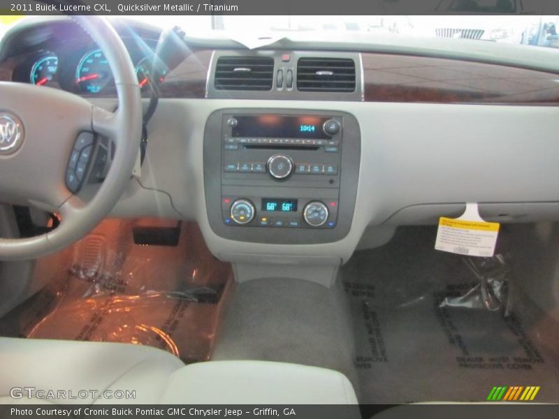 Quicksilver Metallic / Titanium 2011 Buick Lucerne CXL