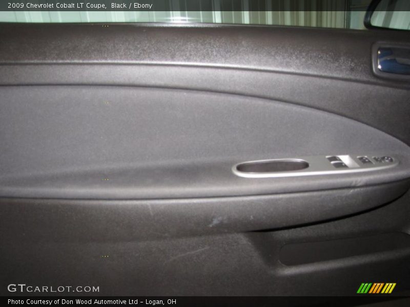 Black / Ebony 2009 Chevrolet Cobalt LT Coupe