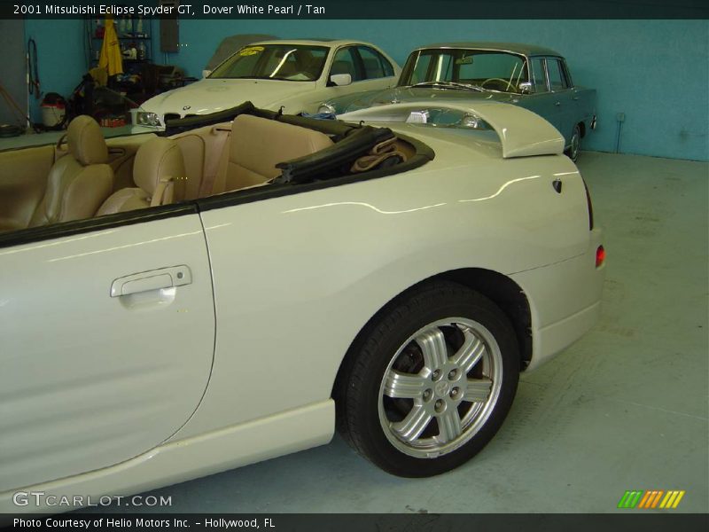 Dover White Pearl / Tan 2001 Mitsubishi Eclipse Spyder GT