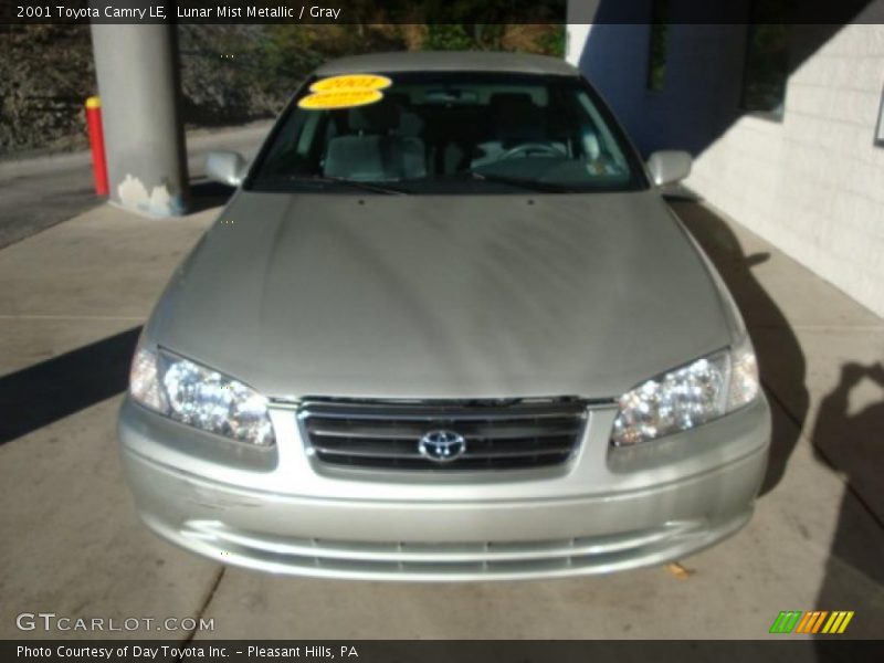 Lunar Mist Metallic / Gray 2001 Toyota Camry LE
