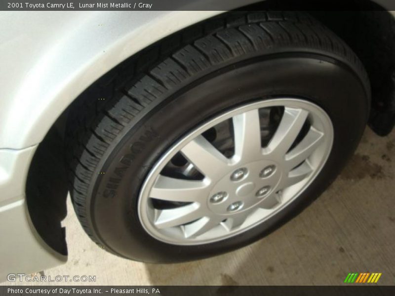 Lunar Mist Metallic / Gray 2001 Toyota Camry LE