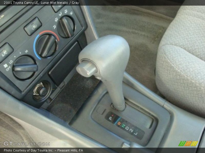 Lunar Mist Metallic / Gray 2001 Toyota Camry LE